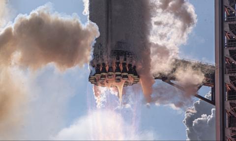 Kosmiczny debiut spółki Elona Muska. SpaceX pozyskało 75 mld dolarów