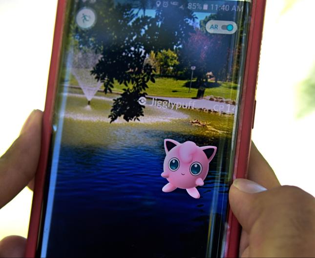 Dzięki Pokemon GO rośnie sprzedaż powerbanków