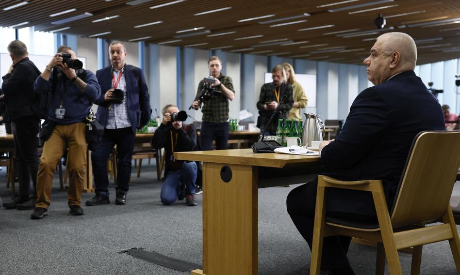 Awantura z Sasinem w komisji śledczej ds. wyborów kopertowych. "Nie pozwolę torpedować prac komisji"
