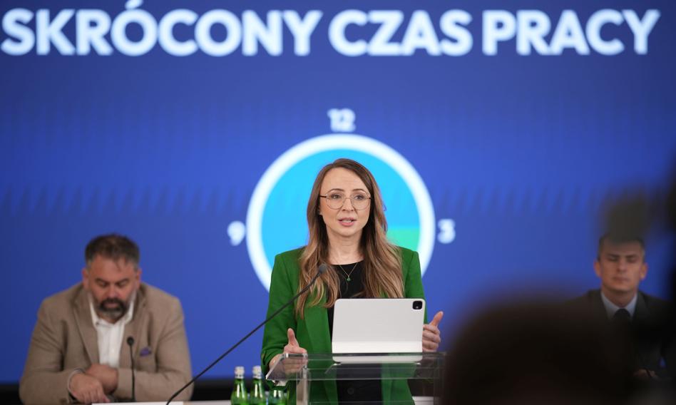 Tyle firm chce testować skrócony czas pracy. Są nowe dane