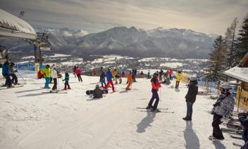 Dni wolne od pracy i ferie w 2024 roku - jak korzystnie zaplanować urlop?
