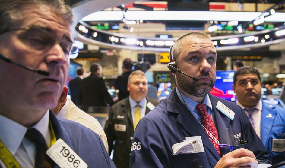 Spadki na Wall Street. Ropa w centrum uwagi