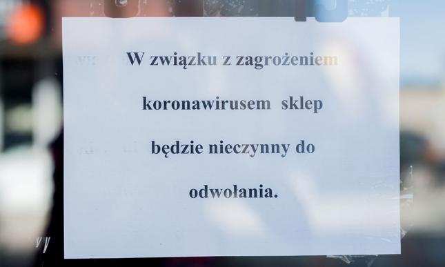 Ponad połowa Polaków spodziewa się zamknięcia małych sklepów i firm