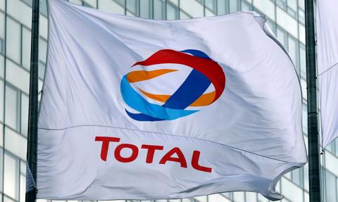 Strajki pracowników TotalEnergies zakłóciły dostawy z kilku francuskich rafinerii