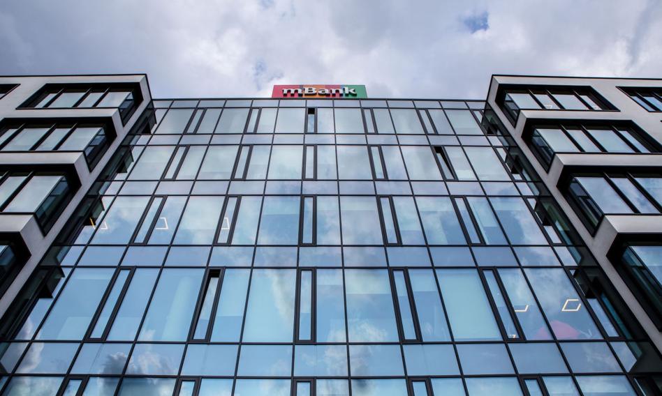 mBank oczekuje, że w '25 koszty kredytów CHF po raz ostatni istotnie obciążą wyniki
