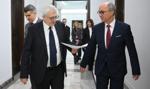 Szef Kancelarii Sejmu „poza obiegiem” informacji niejawnych. Rząd broni Siwca