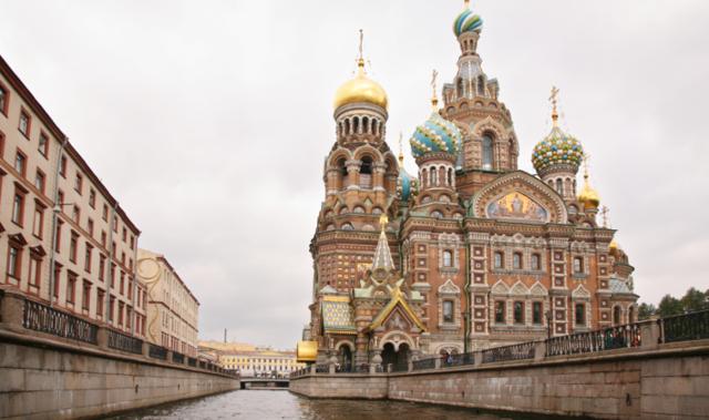 Petersburg gości europejskich nacjonalistów