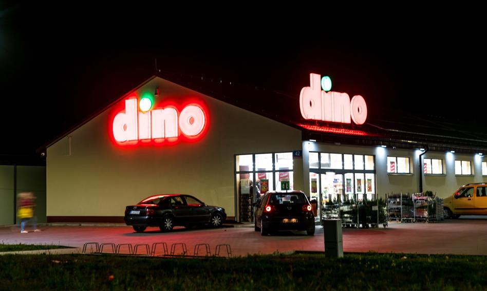 Czarne chmury nad Dino. Pracownicy mają dość: niskie pensje, zimno i zero świadczeń