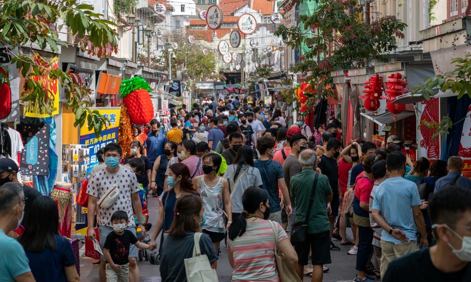 Singapur zdecydował się żyć bez kwarantanny, testów i codziennej statystyki