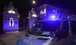 Nie wezwali policji, ale nagrywali filmiki. Policja zabezpieczy艂a nagrania w zwi膮zku z zab贸jstwem na UW