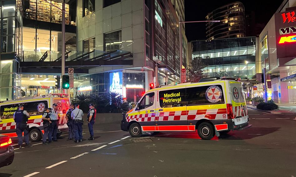 Zamach w Australii. Nożownik zaatakował w centrum handlowym w Sydney