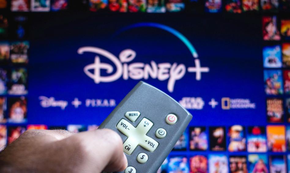 Disney+ jak Netflix. Koniec współdzielenia kont jest bliski