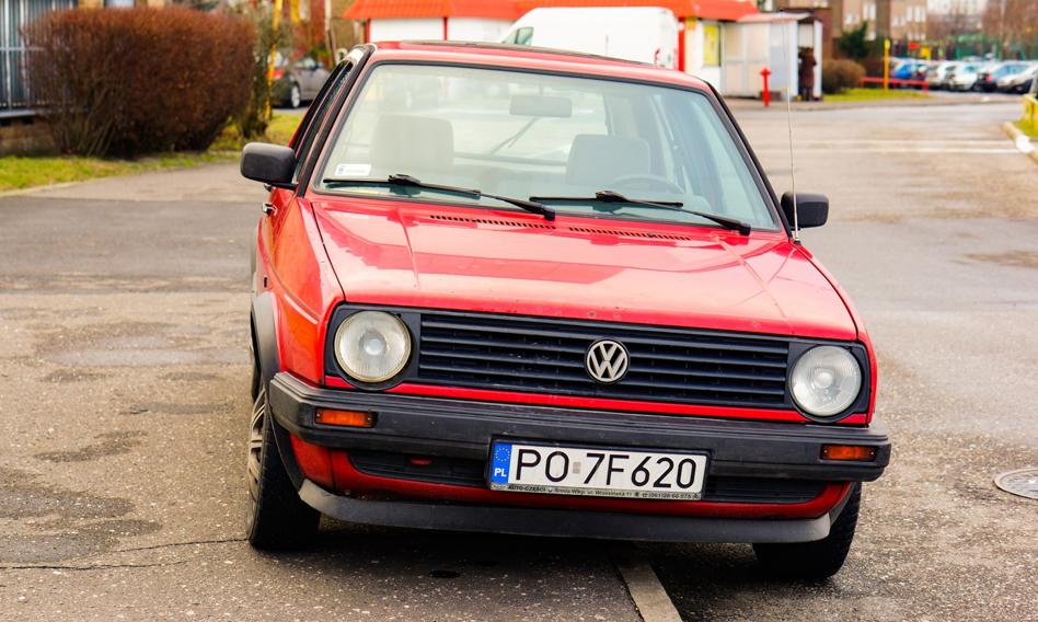 Golf wrócił na tron w pełnych komisach. Tyle kosztują najpopularniejsze benzyniaki i diesle