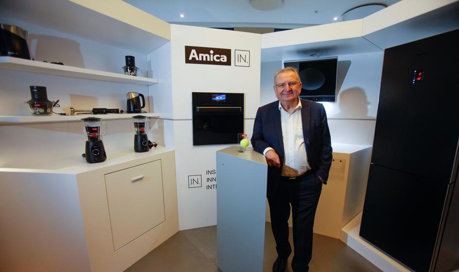 DM BZ WBK podniósł rekomendację Amiki do "kupuj"