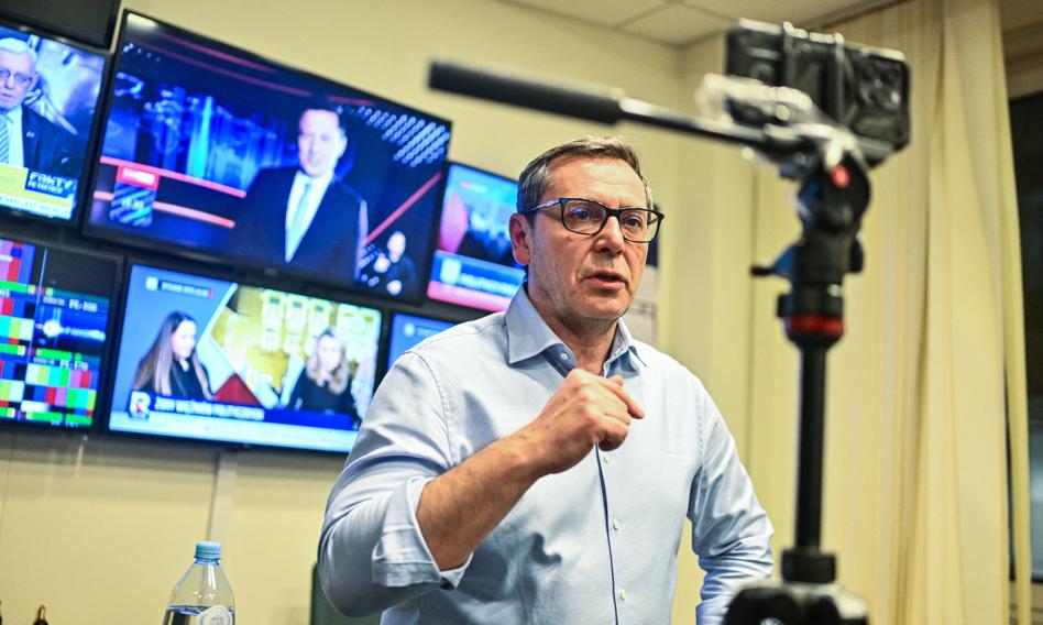 Adamczyk kontra TVP. Sąd oddalił w całości pozew dziennikarza