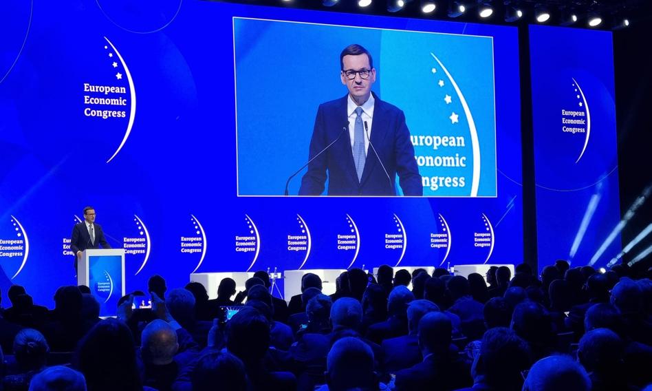 Rządowy plan pomocy dla kredytobiorców. Premier przedstawił szczegóły