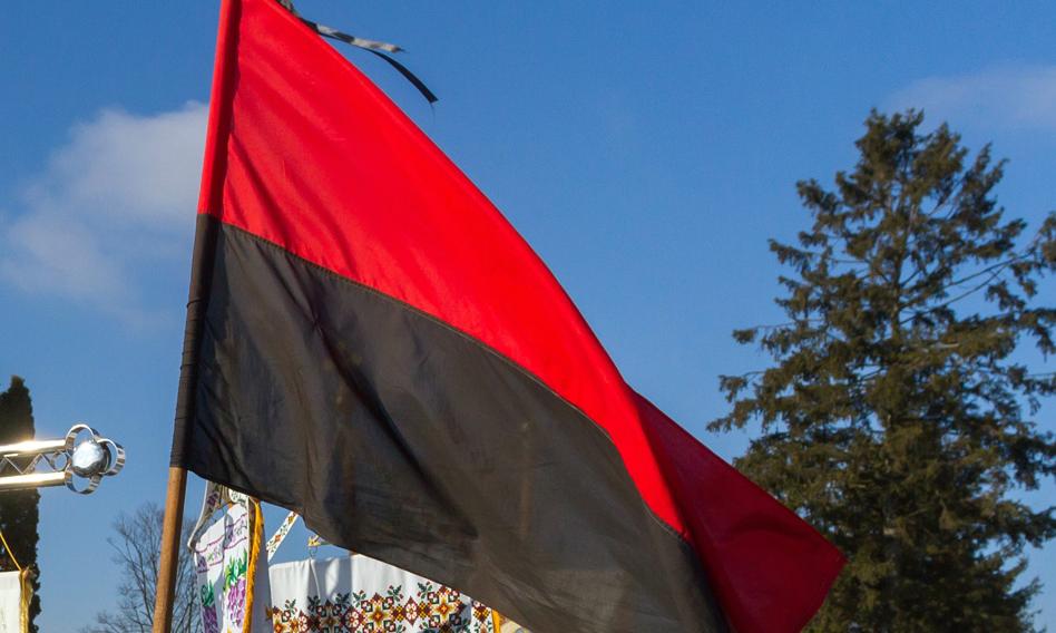 Z dużej chmury mały deszcz? Deportacje wstrzymane, śledztwa ws. flagi UPA nie będzie