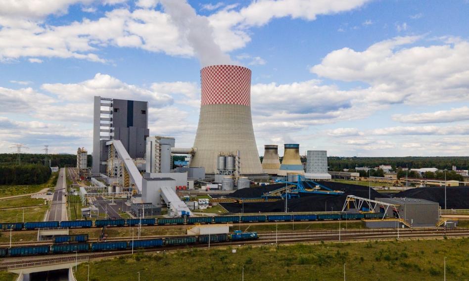 Tauron zainwestował 290 mln zł w modernizację bloku 910 MW w Jaworznie