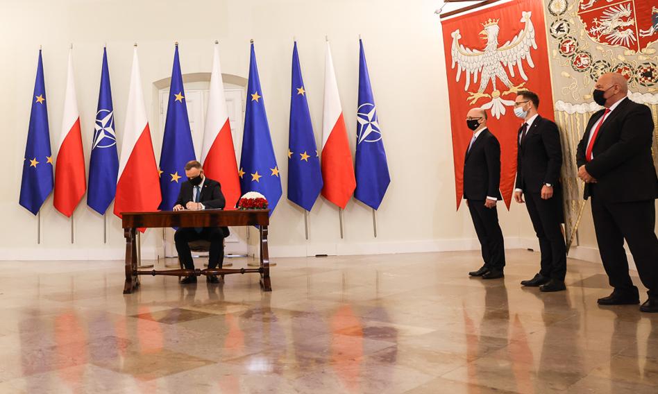 Prezydent Andrzej Duda ratyfikował decyzję ws. zasobów własnych w budżecie UE