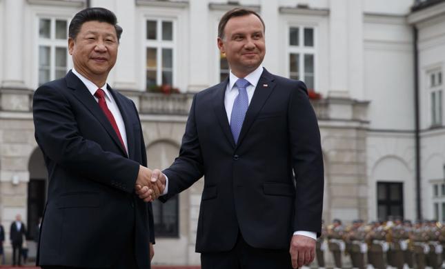 Przewodniczacy CHRL Xi Jinping i prezydent Andrzej Duda