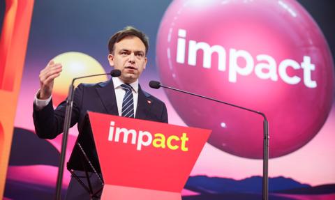 Europa musi skończyć z gospodarczą naiwnością. Domański: Potrzebujemy strategicznej niezależności