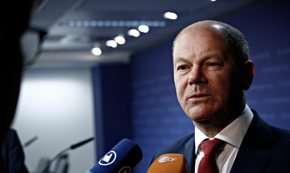 Kanclerz Scholz: Decyzja w sprawie Nord Stream 2 całkowicie apolityczna