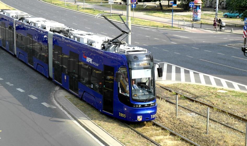 Pesa dostarczy 13 tramwajów przegubowych Swing do Sofii