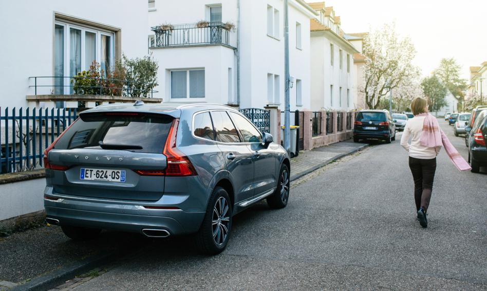 Parkujesz SUV-a w Paryżu? Zapłacisz razy trzy. Tego chce mer stolicy Francji