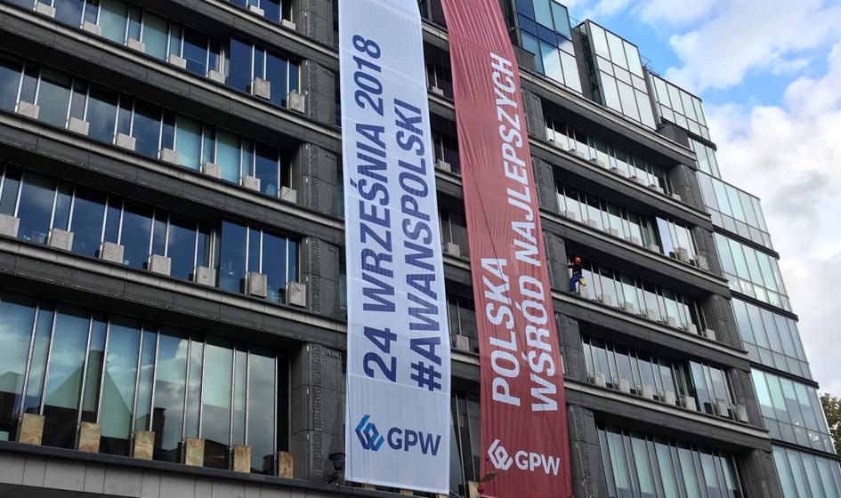 Plusy ujemne awansu GPW do elity