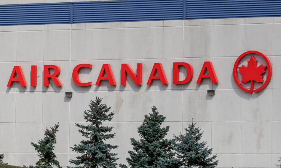 Zarząd Air Canada wypłacił sobie 10 mln dol. premii z pomocy publicznej