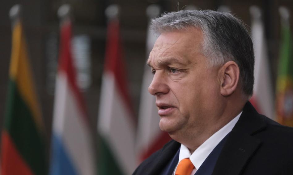Orban: Linia obrony przed imigracją powinna być przesunięta dalej na południe