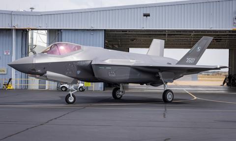 Kolejne F-35 dla Polski wzbiły się w powietrze