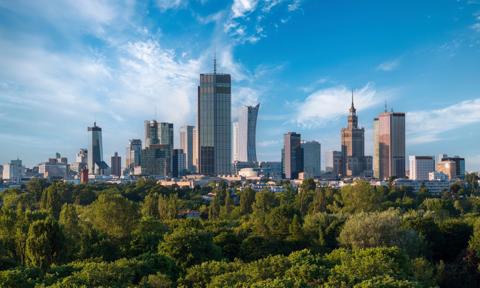 Koniec z tanimi mieszkaniami w Warszawie? Ceny znowu wrzuciły wyższy bieg w ogłoszeniach