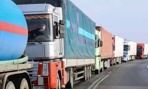 KUKE wznawia ubezpieczanie należności w kontraktach eksportowych z Ukrainą
