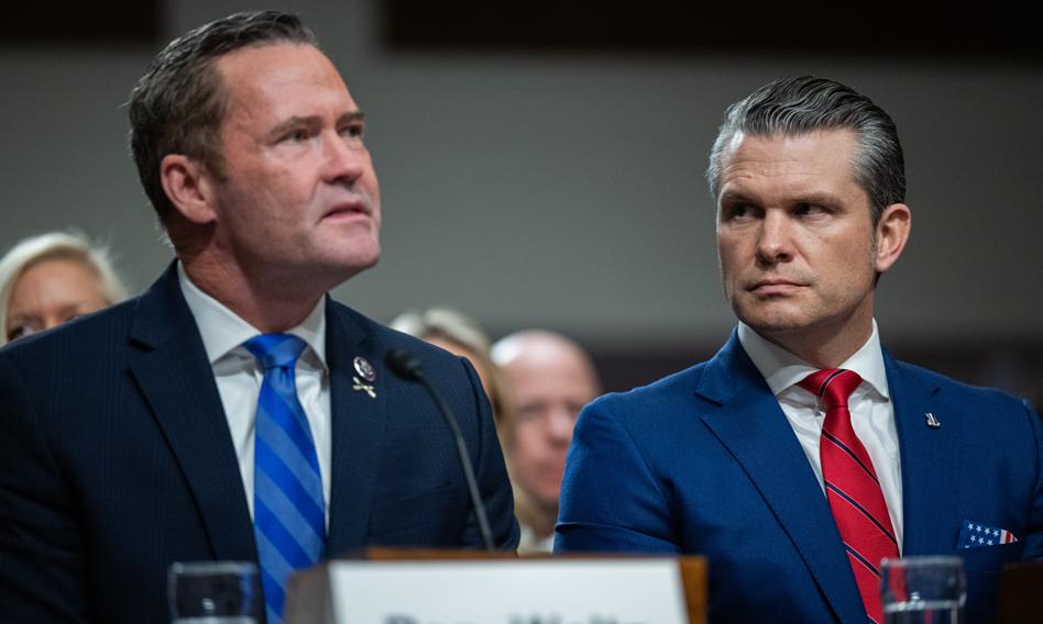 Politico: Vance i doradcy namawiali Trumpa, by zwolnił Waltza za czat na Signalu