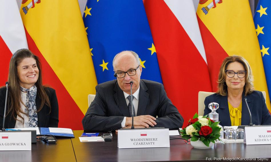 Polska powinna uczyć się od Madrytu? Padły ważne słowa o fali migracji