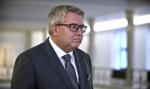 Europoseł PiS Ryszard Czarnecki zatrzymany na lotnisku. Tym razem nie chodzi o kilometrówki