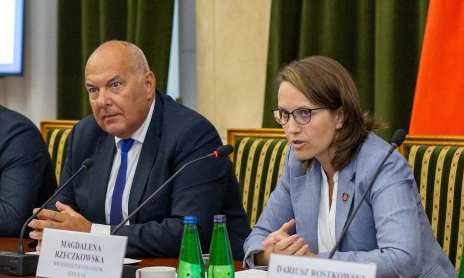 Rzeczkowska: Polska wystąpiła do KE o zgodę na system e-faktur