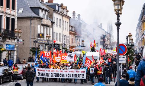 Francuskie związki zawodowe wciąż odrzucają reformę emerytalną i zapowiadają kolejny strajk