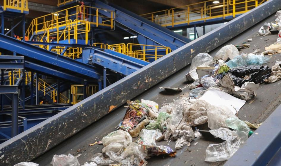 Recykling przestaje się opłacać, branża w zapaści. &quot;To może być najtrudniejszy rok w historii&quot;