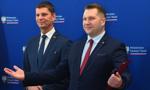 Przycisk alarmowy, monitoring i zakaz wstępu. PiS przedstawia plan dla szkół