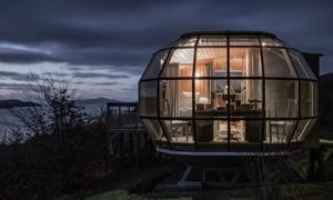 Zarabia pół miliona rocznie na Airbnb. Najsłynniejszy domek wystawiony na sprzedaż