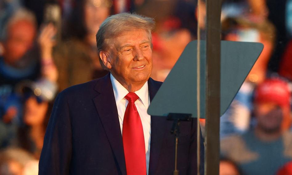 Notowania Trumpa szorują po dnie. Młodzi wyborcy przestają mu ufać