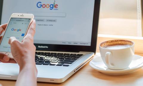 Hasło “pandemia” najczęściej wyszukiwane przez polskich użytkowników Google