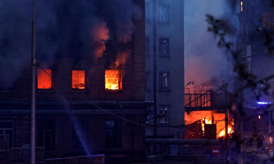 Nalot rosyjskich dronów na Kijów. 3 osoby zabite i 29 rannych