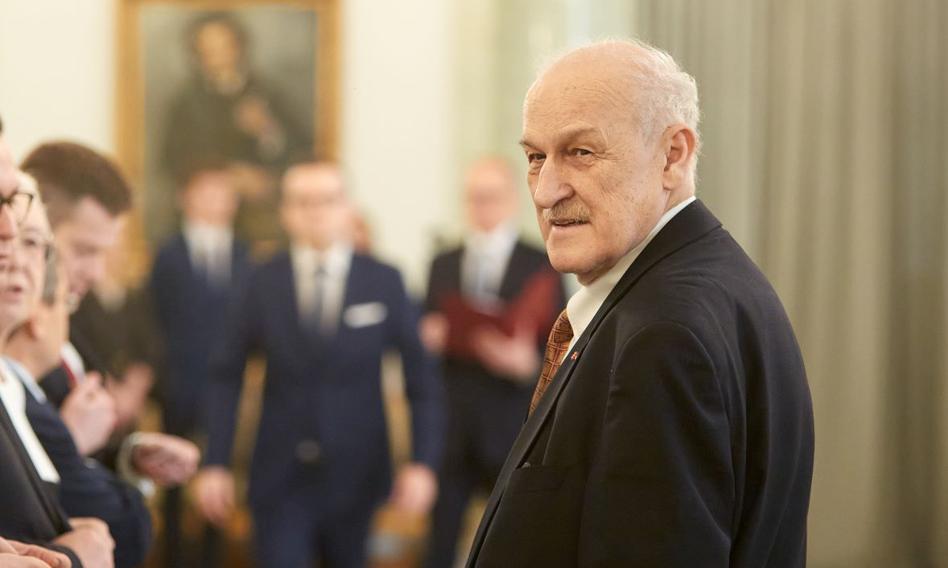 Członek RPP przewiduje wzrost inflacji i "bardzo ostrożne" podwyżki stóp procentowych