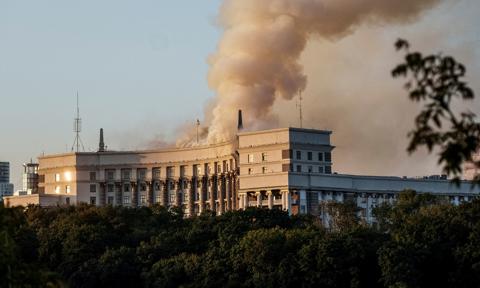 Rosja zaatakowała siedzibę rządu w Kijowie. "Budynki odbudujemy"