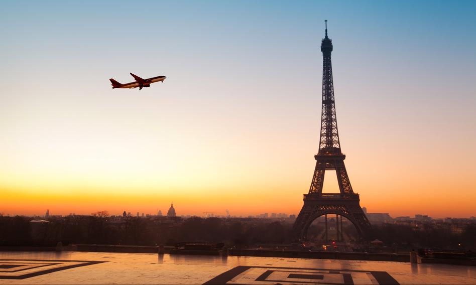 Francja zabrania krótkich lotów w obrębie kraju