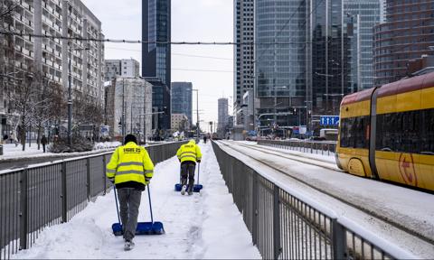 Kto zawalił odśnieżanie? Sypią się kary po ataku zimy w stolicy