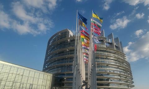 Europejski Order Zasługi. Laureatami m.in. Wałęsa, Buzek i Merkel